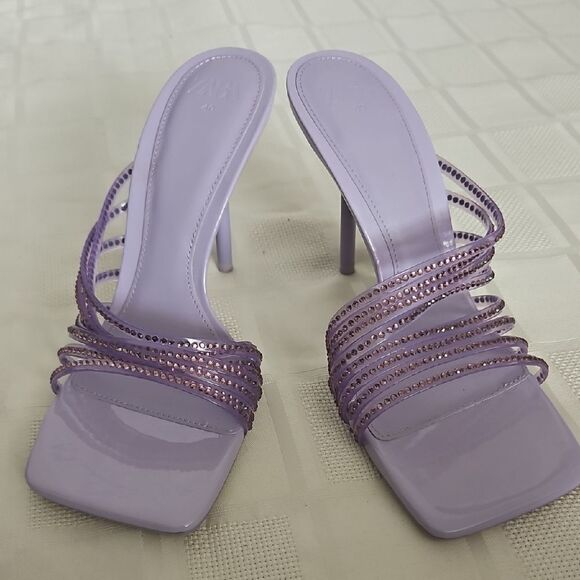 Zara Women's Purple Strappy Heels - Picture 14 of 16